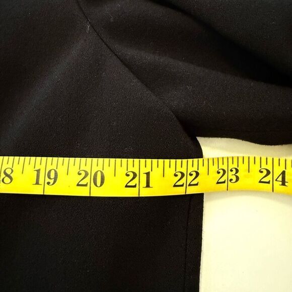 Chico’s Black Crepe Zip Pocket Open Jacket Sz 16 Elegant, Mob Wife, Minimalist - Picture 8 of 11